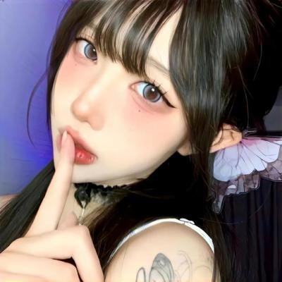 唱歌的六个女人